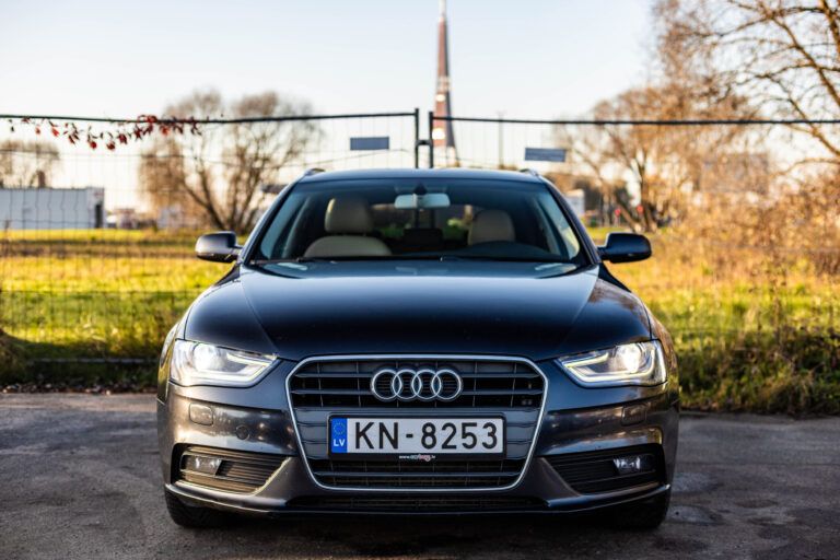 AUDI A4 AVANT – 3