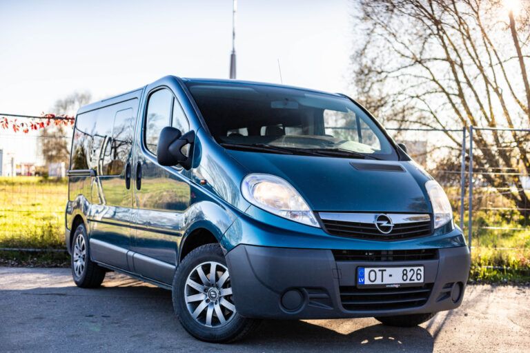 OPEL VIVARO – 2