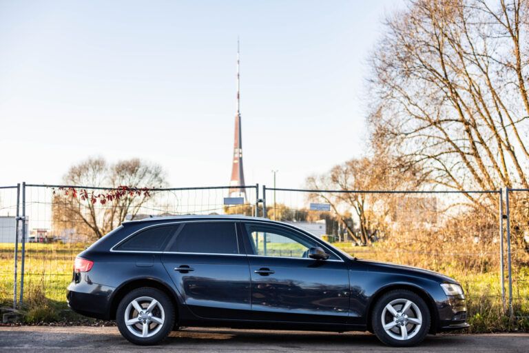 AUDI A4 AVANT – 5