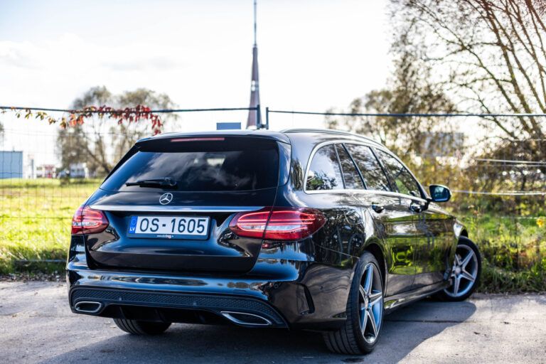 MERCEDES BENZ C200D – 7