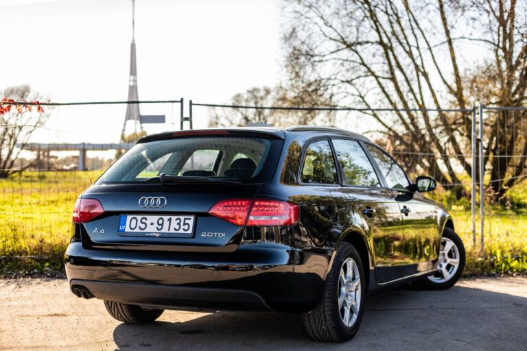 AUDI A4 – 7
