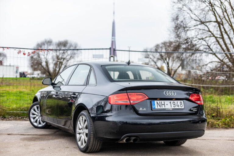 AUDI A4 – 6