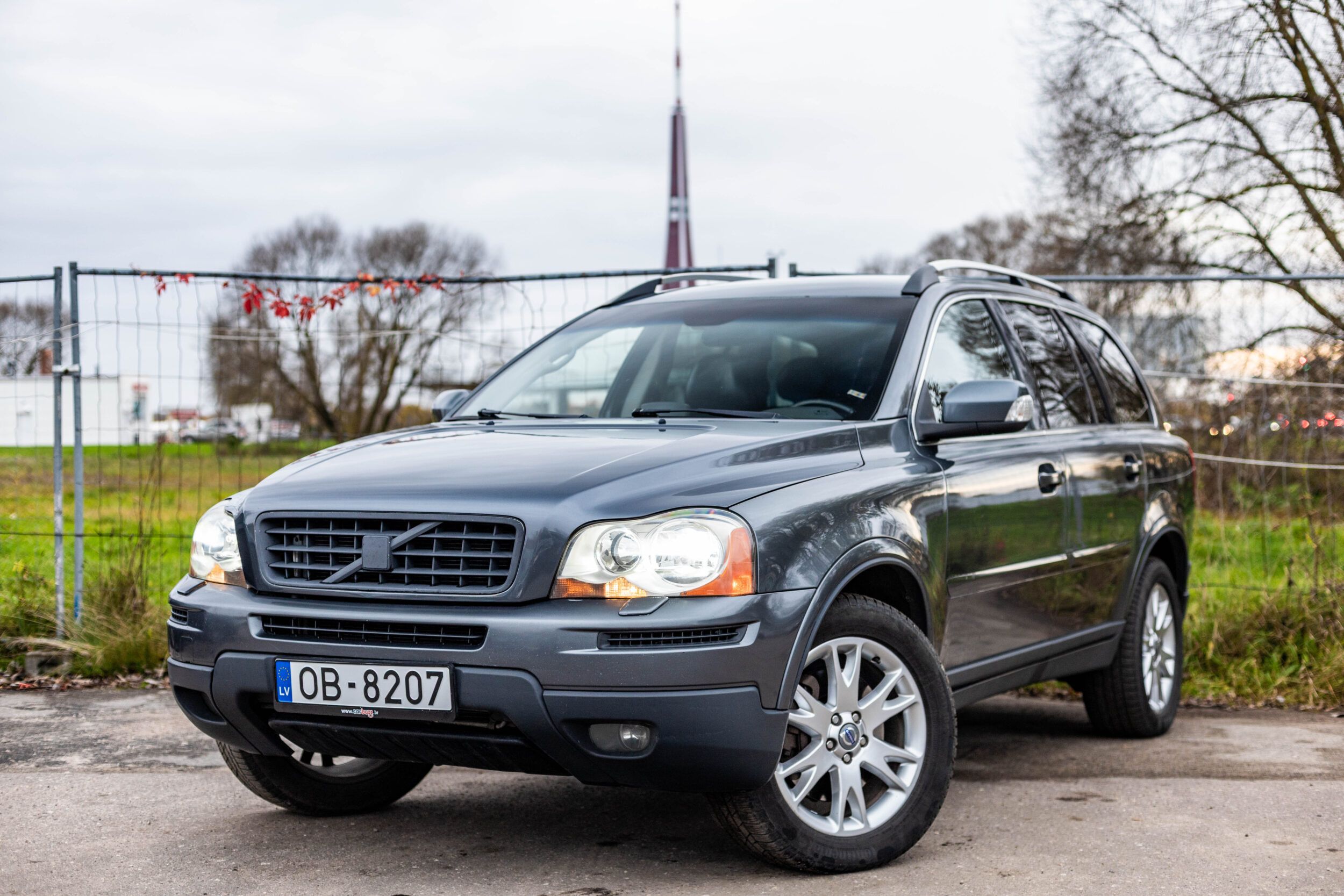 VOLVO XC90