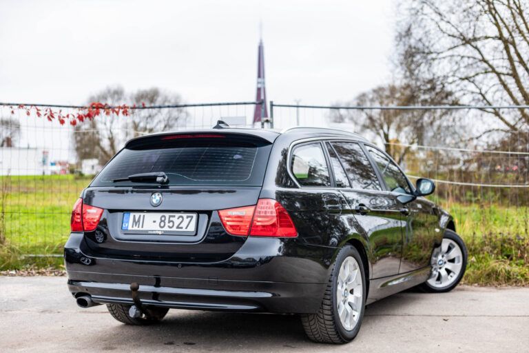 BMW 318D – 7