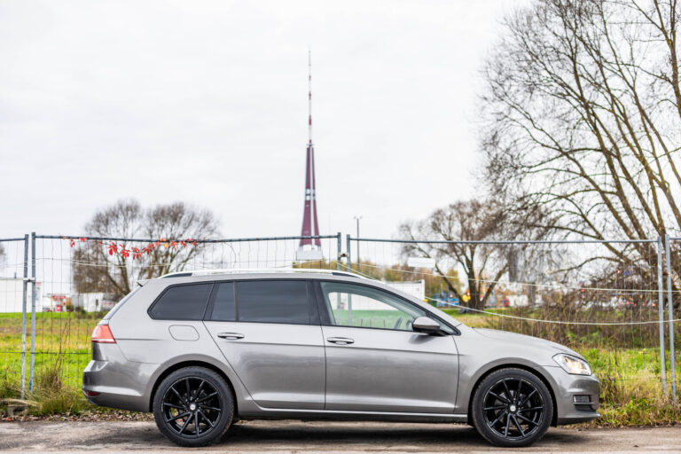 VW GOLF – 5