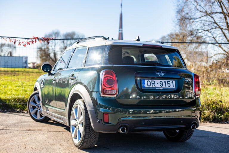 MINI COUNTRYMAN COOPER SD ALL4 – 6
